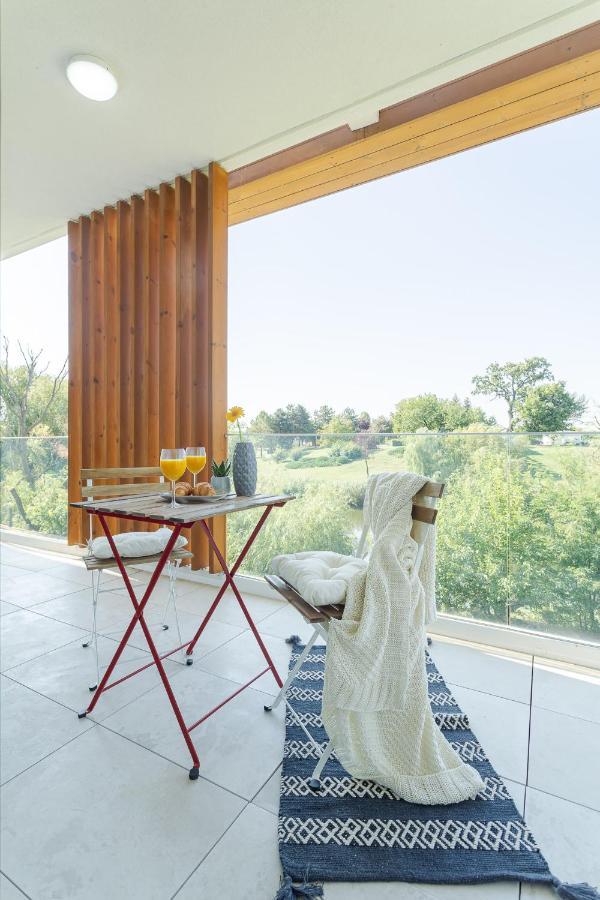 Il Lago - Turquoise - Cozy Luxurious Smart Home By The Lake Voluntari Exterior foto