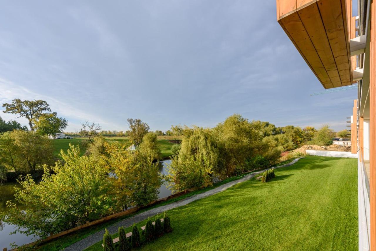 Il Lago - Turquoise - Cozy Luxurious Smart Home By The Lake Voluntari Exterior foto